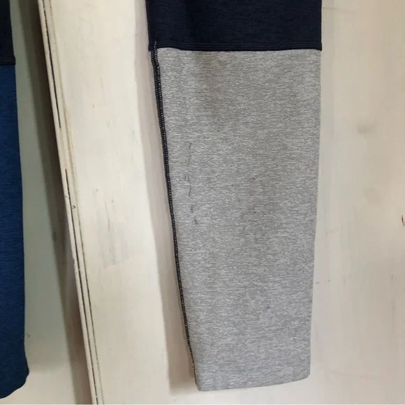 Outdoor Voices 7/8 Dipped Warmup Leggings - Picture 5 of 5